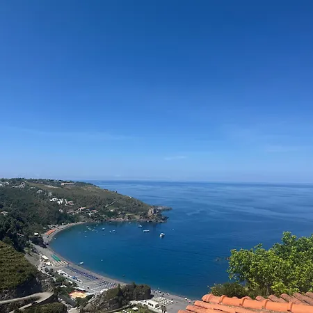 Casa Vista Mare Дом отдыха Сан-Никола-Арчелла